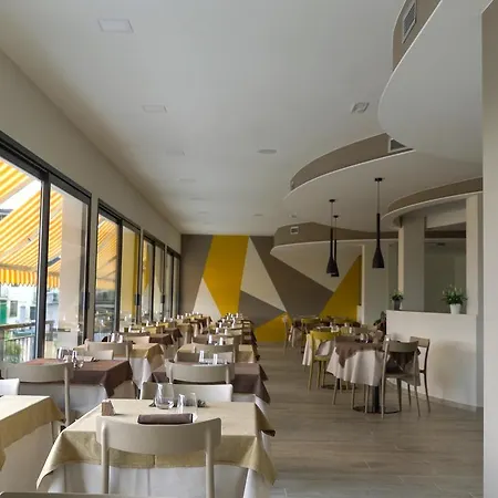 Stampa 1968 Hotel E Ristorante 3*